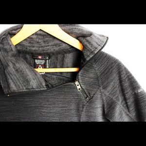 Avalanche • Fleece pullover • Side neck zipper